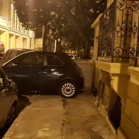 Superbe 4 Pieces 75 M Carres Pour 2 A 6 Personnes Centre Parking 3 Jours Minimum ニース