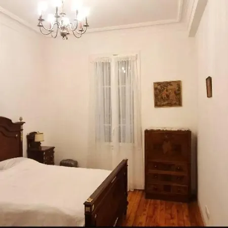 Superbe 4 Pieces 75 M Carres Pour 2 A 6 Personnes Centre Parking 3 Jours Minimum アパート *