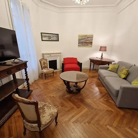 Superbe 4 Pieces 75 M Carres Pour 2 A 6 Personnes Centre Parking 3 Jours Minimum *